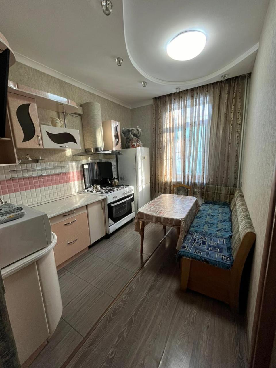 Apartments On Mustafa Ozturk Ałma Ata Pokój zdjęcie